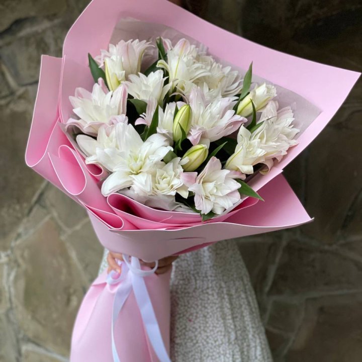 Букет пионовидных лилий №1 в Энгельсе
