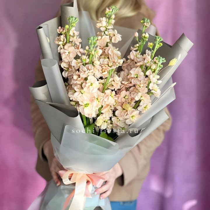 Букет ароматной маттиоллы №2 в Энгельсе