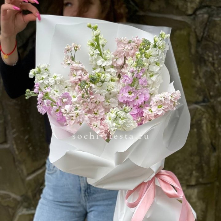 Букет маттиол №1 в Энгельсе