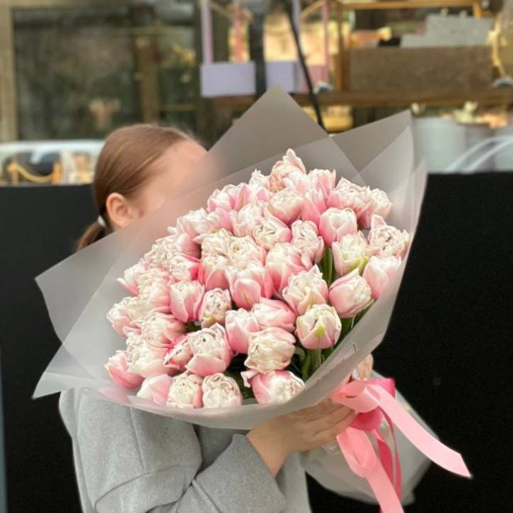 51 нежный тюльпан в Энгельсе