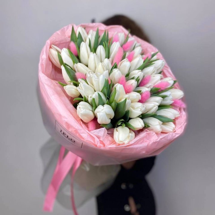 51 белый тюльпан "Рози" в Энгельсе