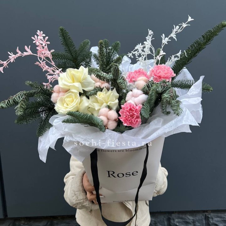 Цветочная сумка с нобилисом в Энгельсе