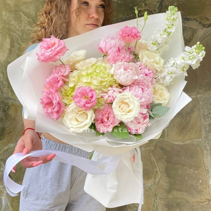Букет с пионами №3 в Энгельсе
