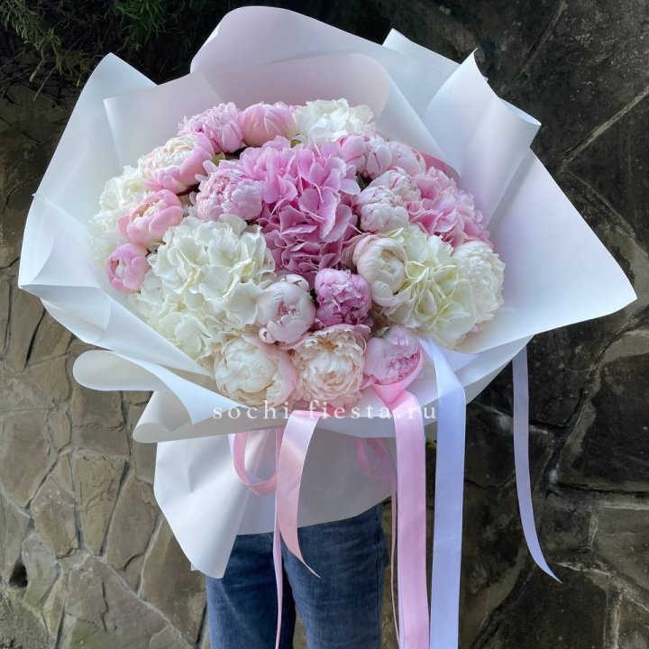 Букет "Пионы и Гортензии" в Энгельсе