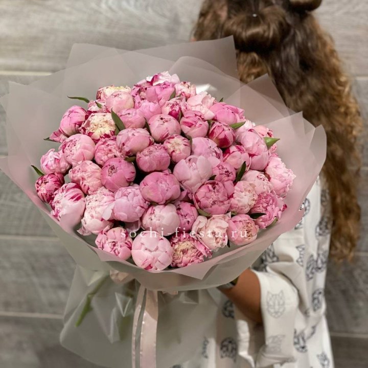 51 розовый пион в Энгельсе