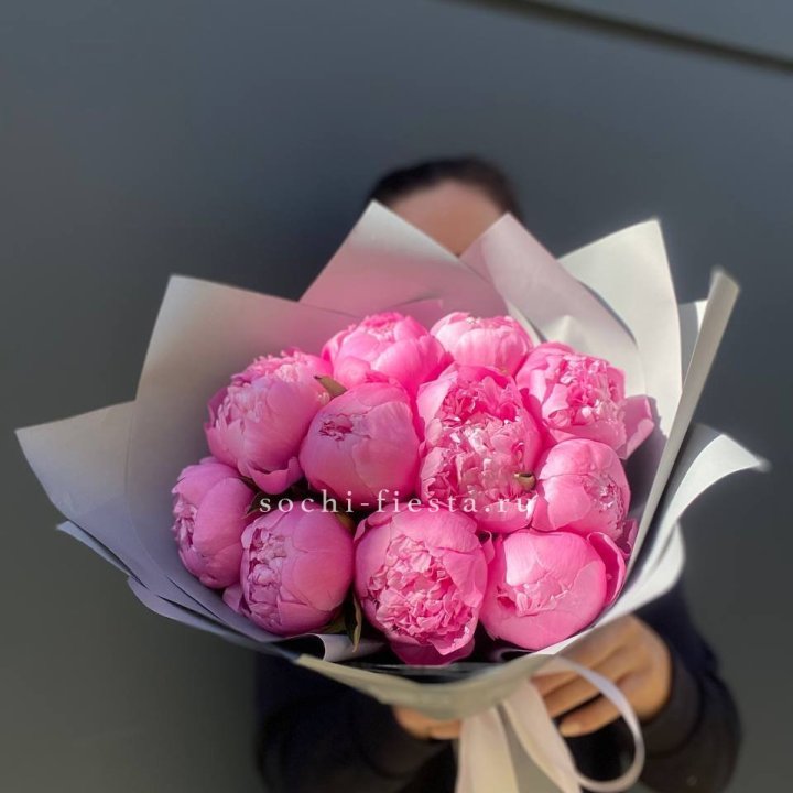 Пионы Алекс флеминг в Энгельсе