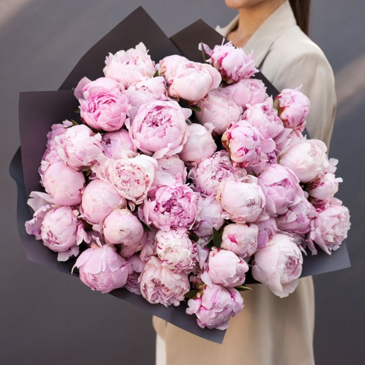 Пионы охапка в Энгельсе