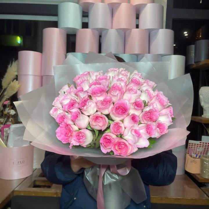  51 розовых роз в Энгельсе