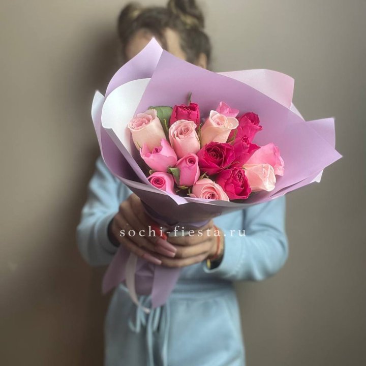 Букет из 15 роз Микс (Кения) в Энгельсе