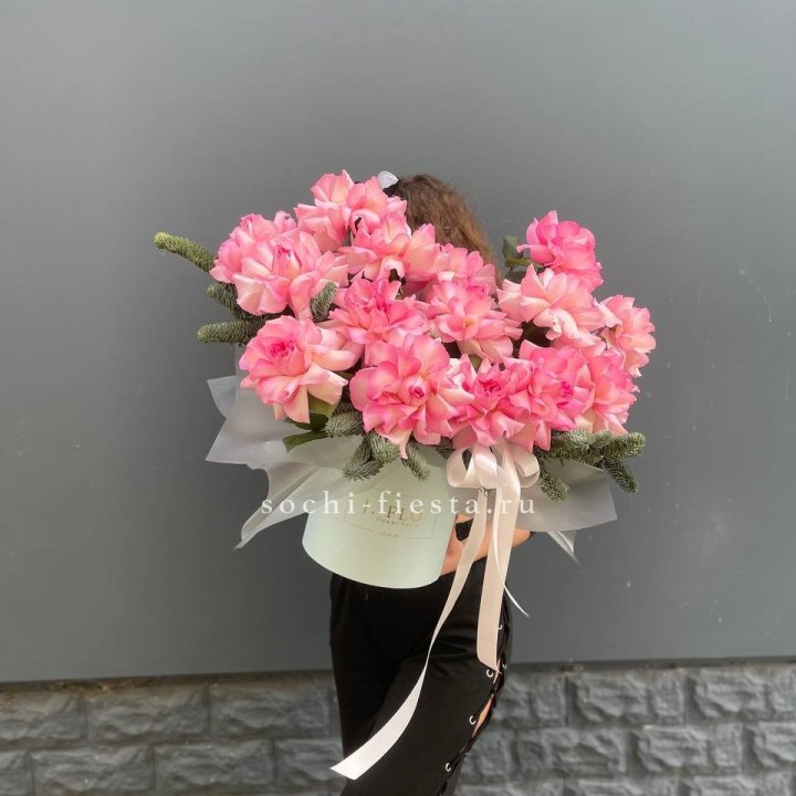 Бокс из 15 французских роз в Энгельсе