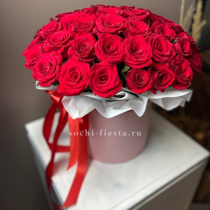 Красные розы 51шт  в коробке в Энгельсе