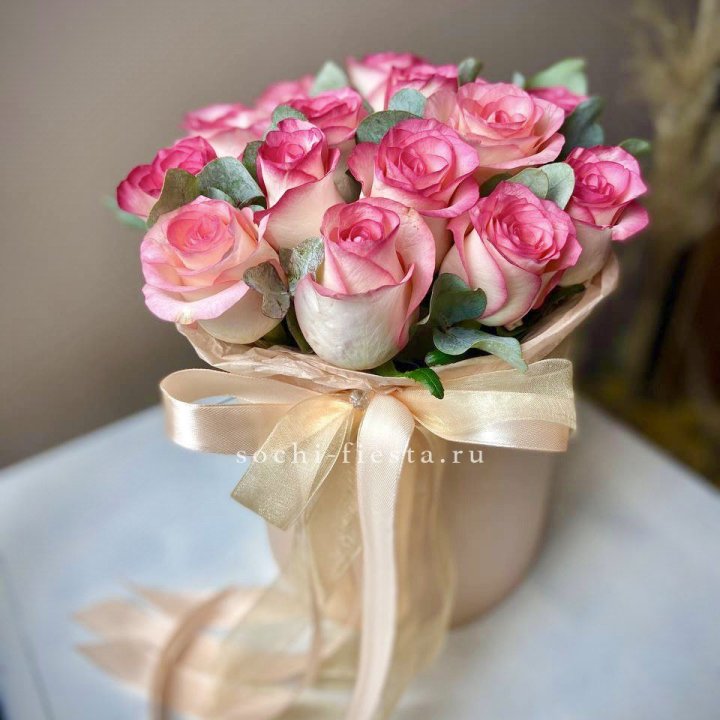 19 Роз Джумилия в коробке в Энгельсе