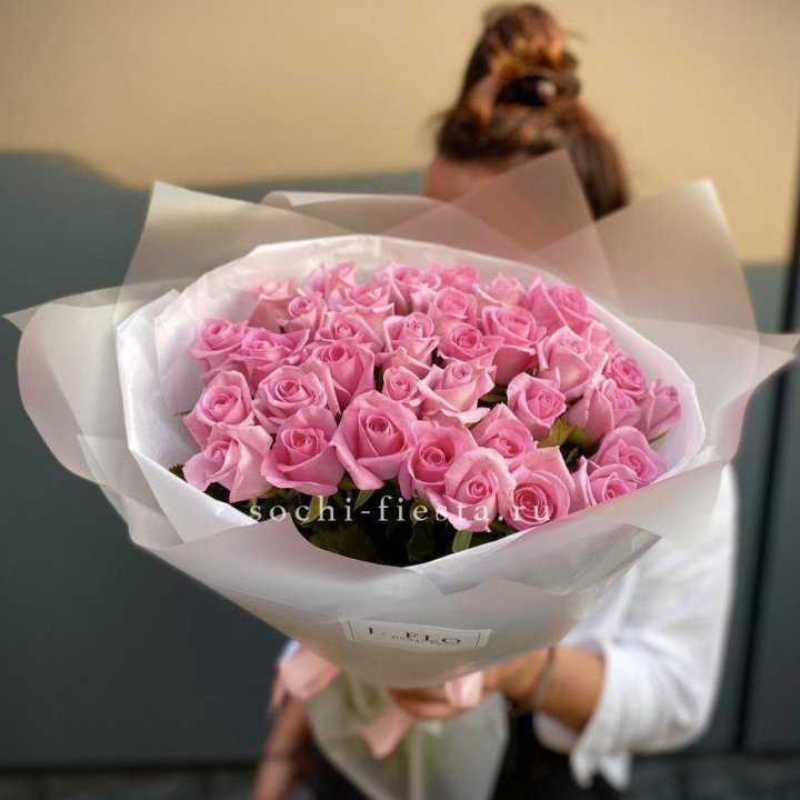 Букет розовых роз  в Энгельсе