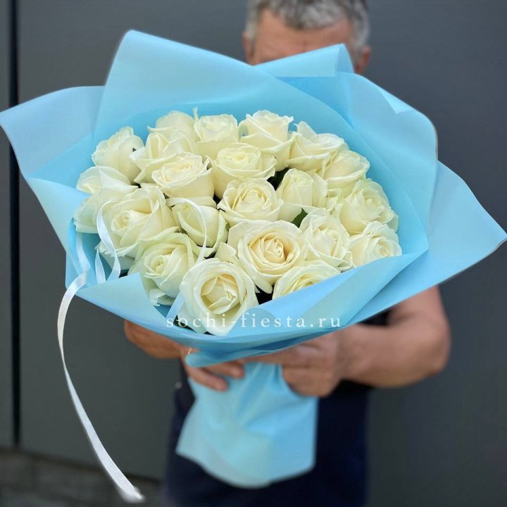 21 белая роза в Энгельсе