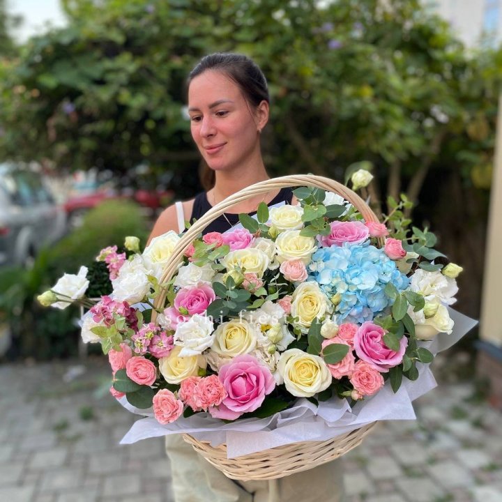 Цветочная корзина №2 в Энгельсе