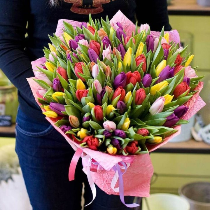 101 тюльпан "Джуси" в Энгельсе