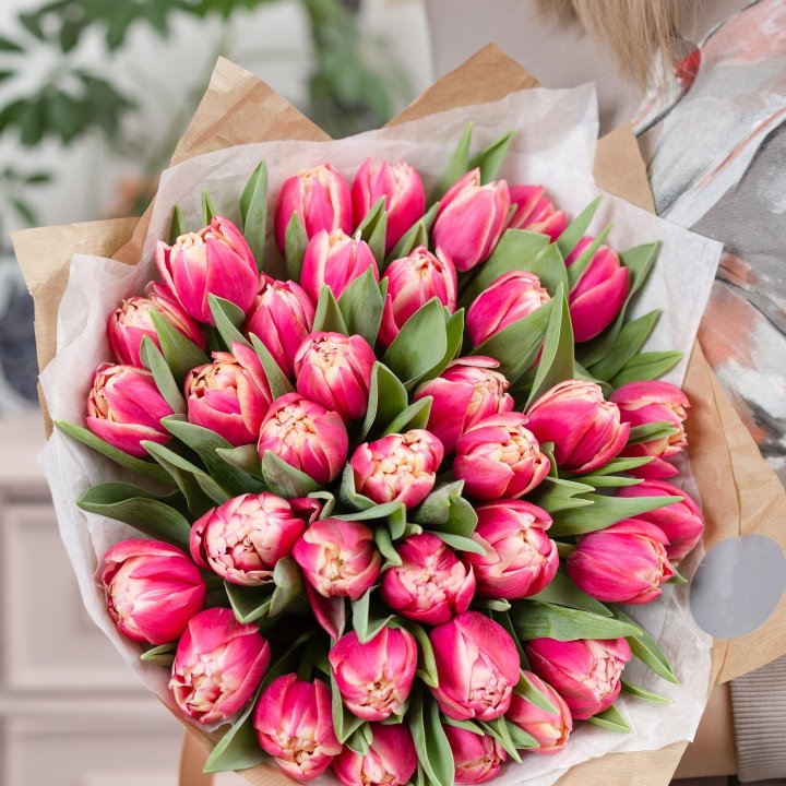 Букет пионовидных тюльпанов в Энгельсе