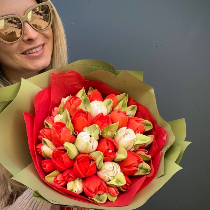 Зефирный букет из тюльпанов в Энгельсе